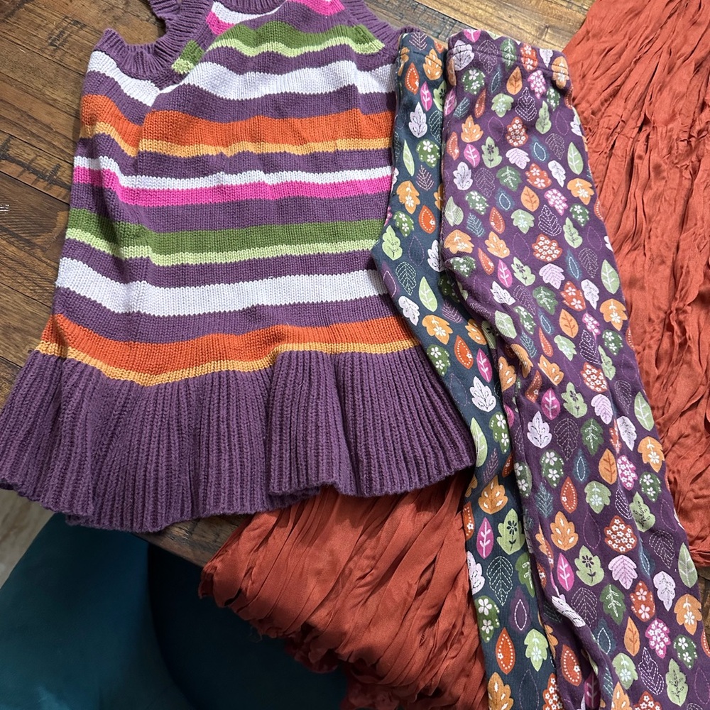 Gymboree 4T play lot
